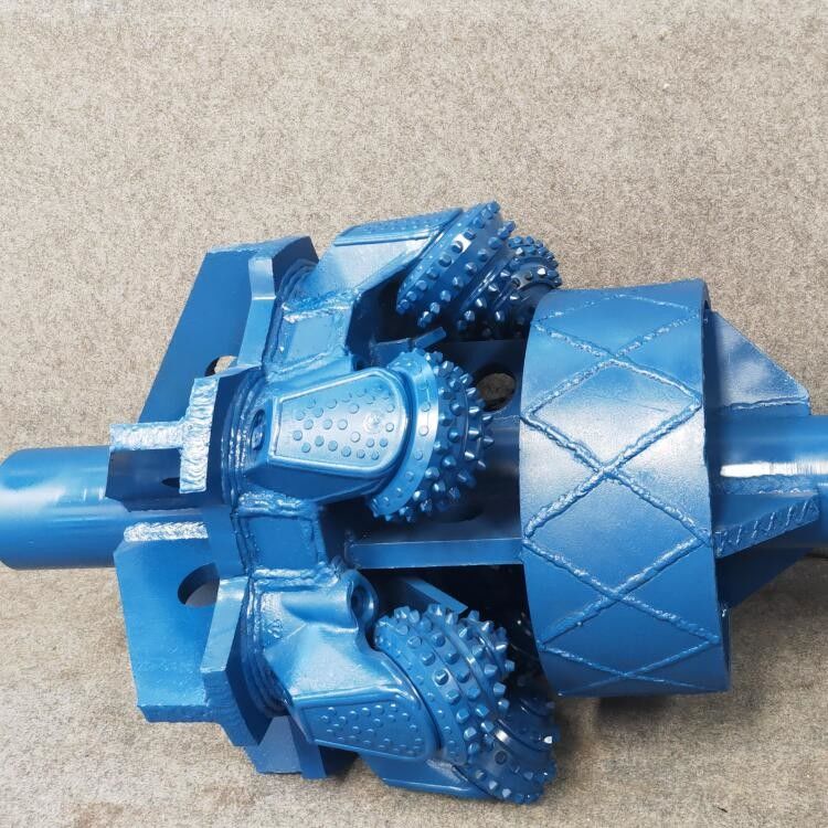 Ηλεκτρονικές συσκευές για την επεξεργασία ηλεκτρικών συσσωρευτών