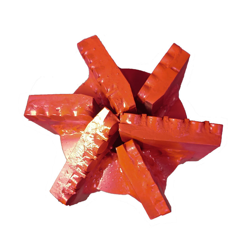 Προσαρμοσμένα κομμάτια σύσφιξης από χάλυβα PDC Εφαρμογή για μεσαία σχηματισμό Αντίσταση στην φθορά Στρογγυλό σχήμα