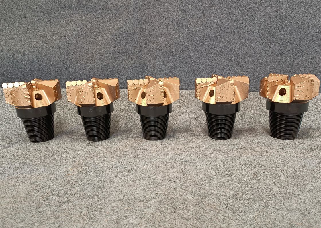 Προσαρμόσιμα κομμάτια άντλησης από χάλυβα για γεωτρήσεις μεσαίου/σκληρού σχηματισμού με προηγμένο κράμα