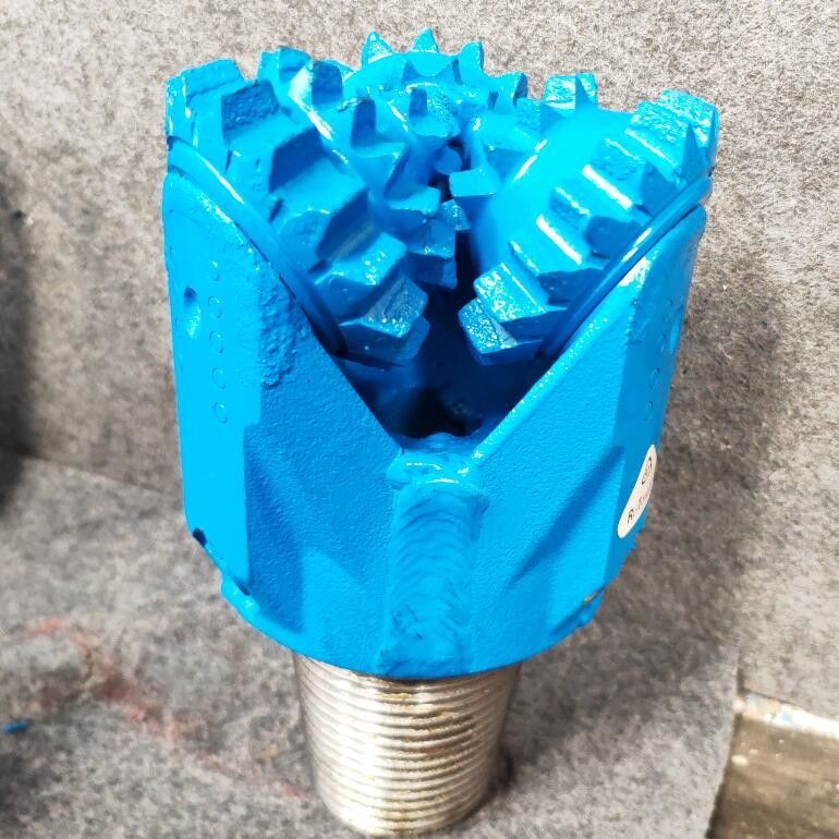 Βαρύ φορτίο καρβιδίου κυλίνδρων κώνων για ακριβή σφυρηλάτηση χαμηλό επίπεδο θορύβου μακρά διάρκεια ζωής