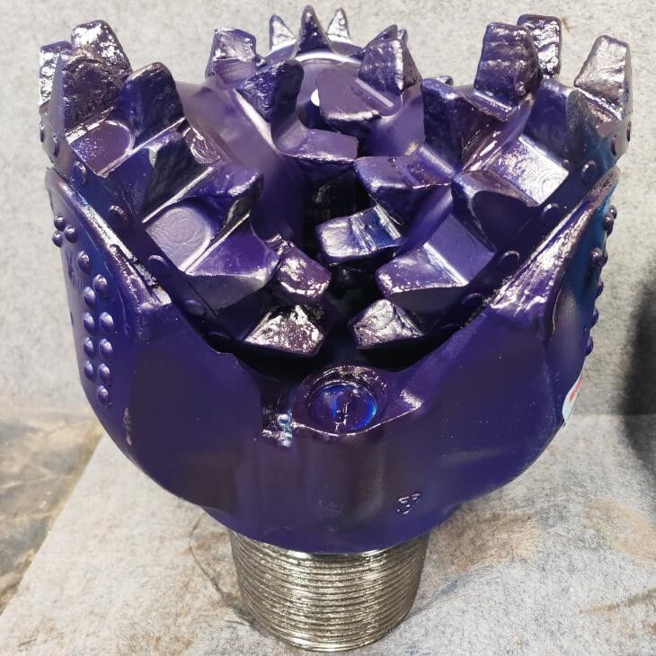 Δυνατότητα συμπίεσης Σχήμα κώνου Στρίψιμο δοντιού για γεωτρήσεις πηγών και εξορύξεις