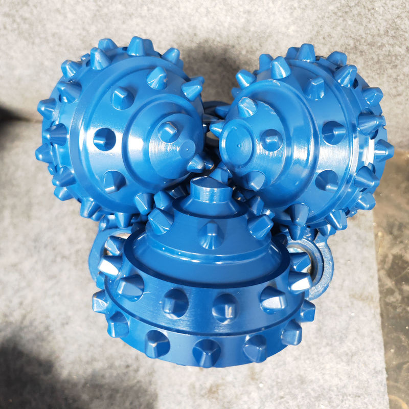 Σφυρηλατητική επεξεργασία τύπου τρικονικών τρυπών με νήμα API Reg για τρυπεία πηγάδι νερού