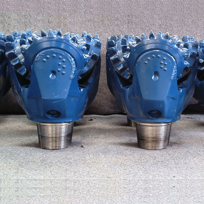 Τριπλό κώνιο τρυπάνι με ελαστικές σφραγίδες για μεσαία σκληρά σχήματα