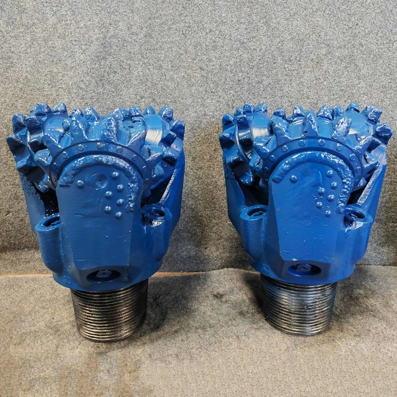 Προσαρμοσμένο τρυπάνι δοντιού με διπλή ελαστική σφραγίδα για βελτιωμένη αντοχή της γεώτρησης.