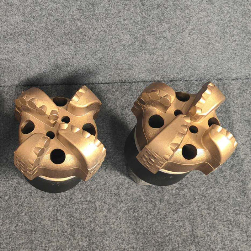 Ατσάλινο σώμα PDC τρυπάνι για μαλακές έως μεσαίες ακολουθίες σχιστόλιθου με προσαρμοσμένο σχεδιασμό από 98 mm έως 3593.7 mm