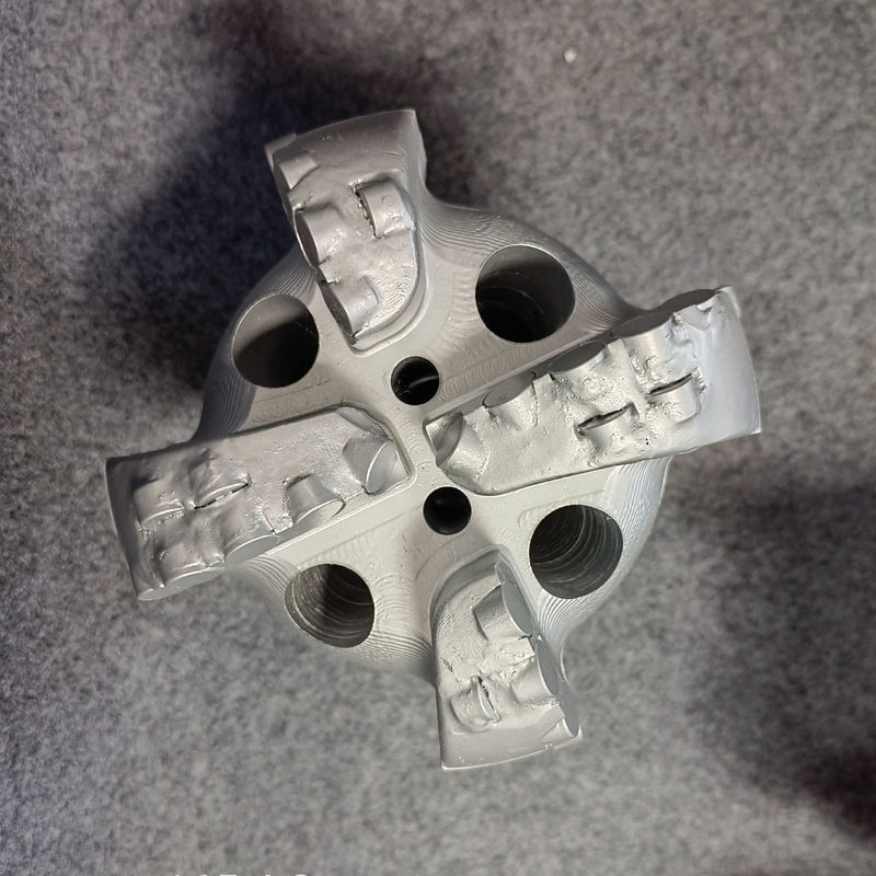 Γεωλογικά PDC τρυπάνια με ατσάλινο σώμα για μαλακούς έως μέτρια μαλακούς σχηματισμούς με προσαρμόσιμο μέγεθος από 98mm έως 3593.7mm