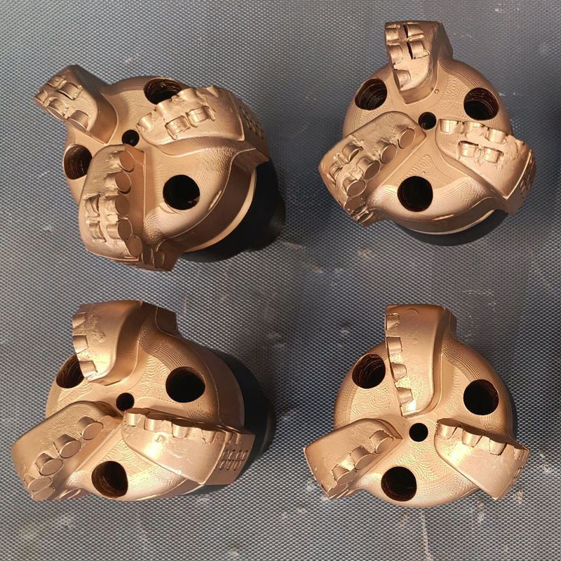 Ατσάλινο σώμα PDC τρυπάνι για μαλακό έως μεσαίο μαλακό σχηματισμό με προσαρμόσιμο μέγεθος 98mm έως 3593.7mm