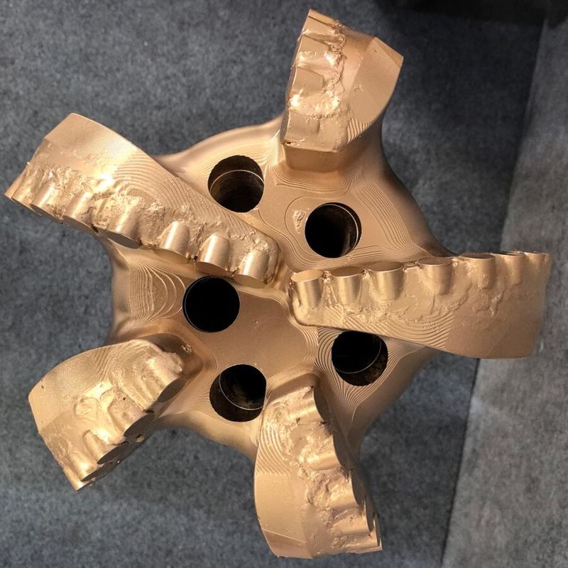 98mm-3593.7mm PDC Bits για εξατομικευμένες γεωτρήσεις ορυχείων και γεωτρήσεις πηγών νερού