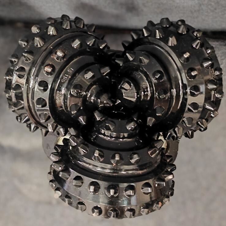 Τρίκονες κώνου περιστρεφόμενες για κατασκευές Τύπος νήματος 2 3/8 Reg έως 7 5/8 Reg