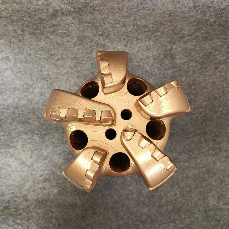 Διαμάντι 98mm 3 Blade Pdc Arc Angle Drill Bit Για νερό πηγάδι Βρύση ορυχείου άνθρακα
