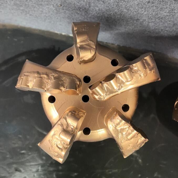 Πυρήνες για το πετρώμα PDC Diamond Bit Alloy Carbon Steel για την εξόρυξη άνθρακα