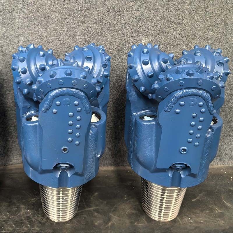 Μεγάλη διάρκεια ζωής Τρικονικά κυλινδρικά κομμάτια για κατασκευαστικά έργα σε οριζόντια κατευθυντήρια γεώτρηση