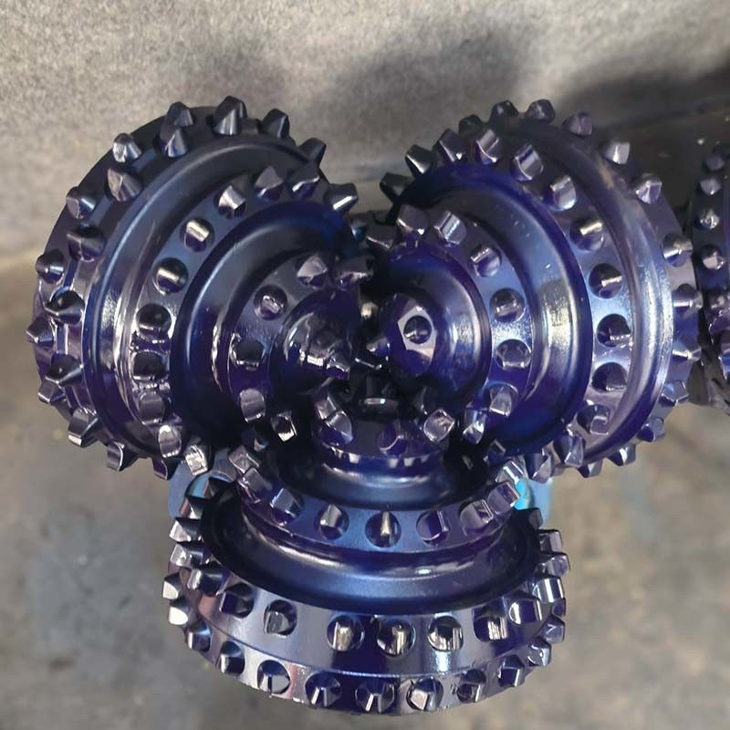 Οριζόντια κατευθυντήρια γεώτρηση Τρικονικές τρυπές με σωρευτική διάρκεια ≥ 80 ωρών και τύπο επεξεργασίας σφυρηλάτησης