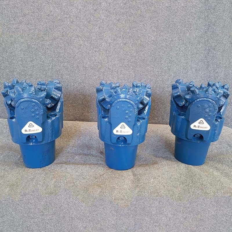 Τρυπάνι τριών κώνων 12 1/4 ιντσών Mill Tooth για σχηματισμούς μέτριας σκληρότητας