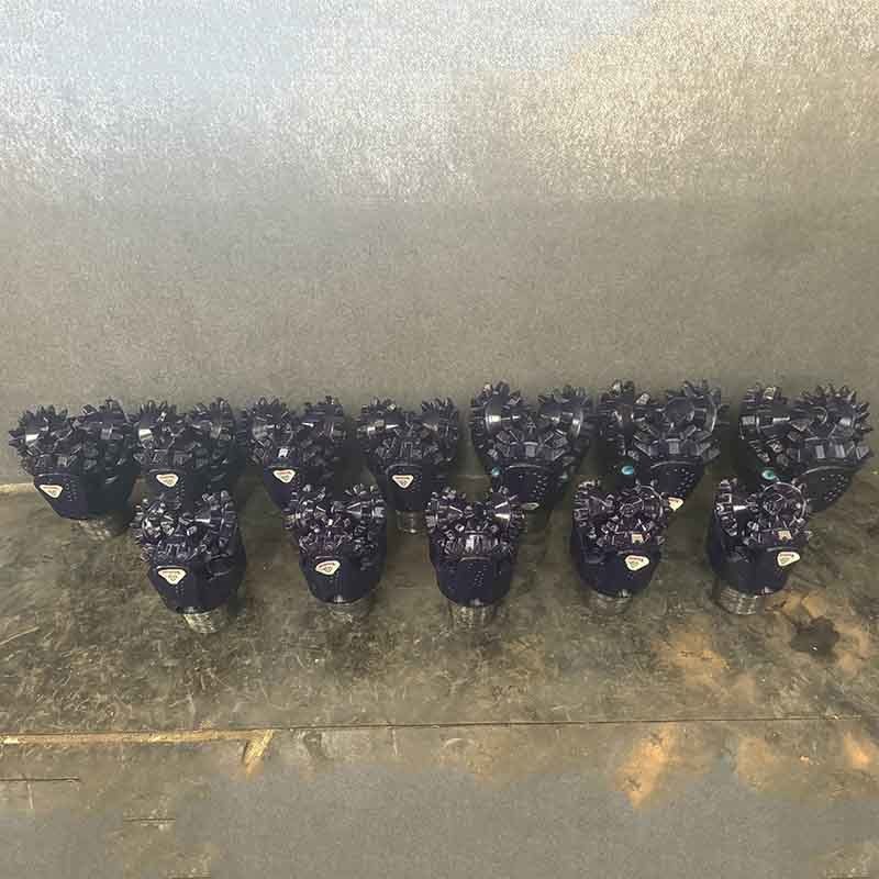 Τρυπάνι τριών κώνων με δόντια φρέζας 12 1/4 ιντσών για σχηματισμούς μέτριας σκληρότητας